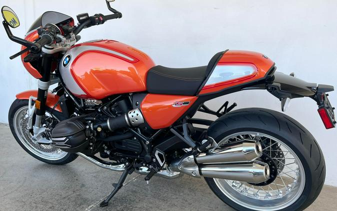 2026 BMW R12S