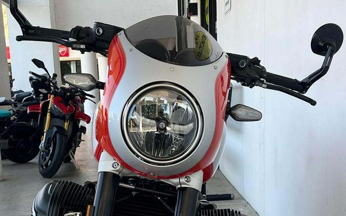 2026 BMW R12S