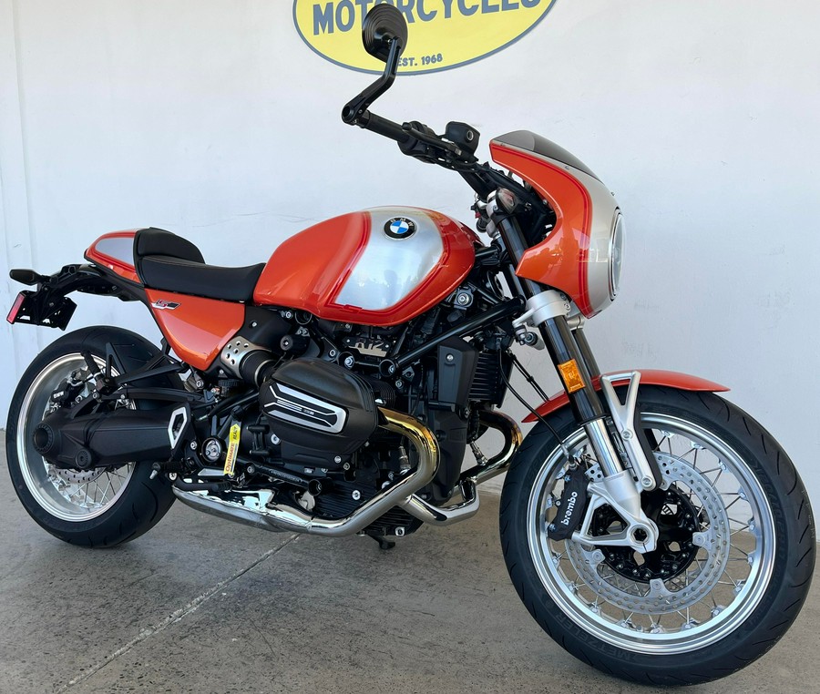 2026 BMW R12S