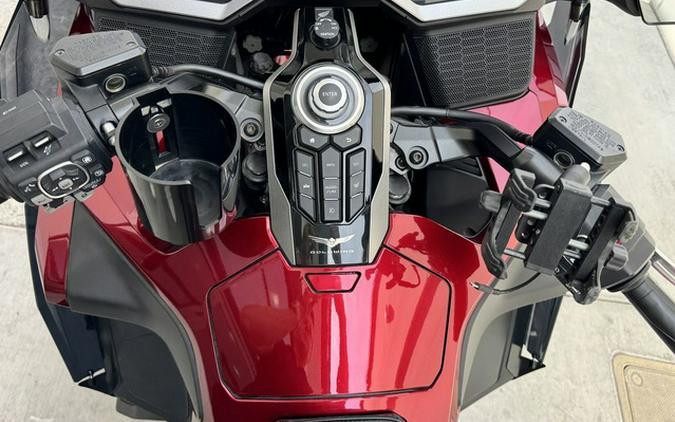 2018 Honda Gold Wing Tour Candy Ardent Red