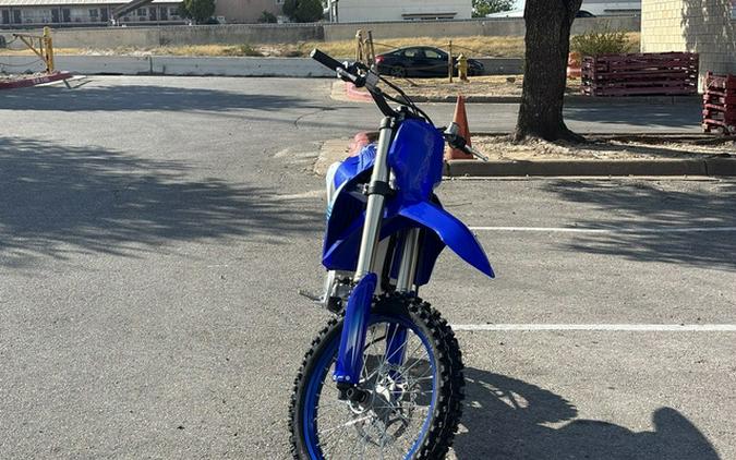 2027 Yamaha YZ450F