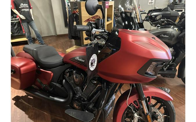 2024 Indian Motorcycle CHALLENGER DARK HORSE, SUNSET RED SMK, 49ST
