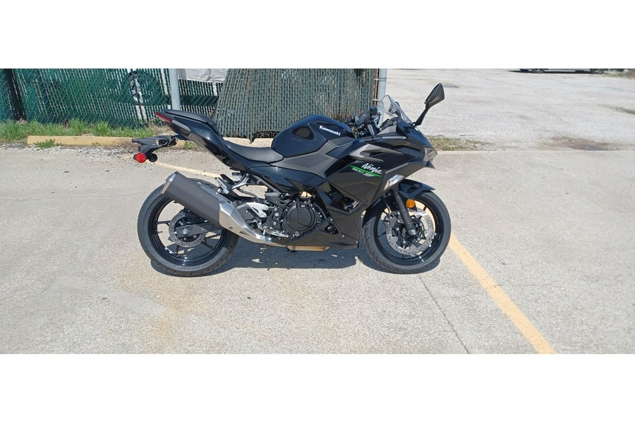 2024 Kawasaki NINJA 500 ABS