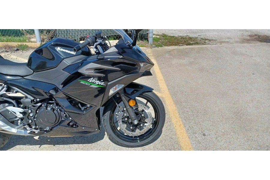 2024 Kawasaki NINJA 500 ABS