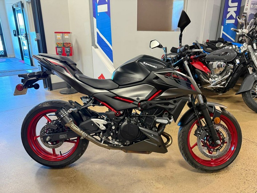 2024 Kawasaki Z500 SE ABS