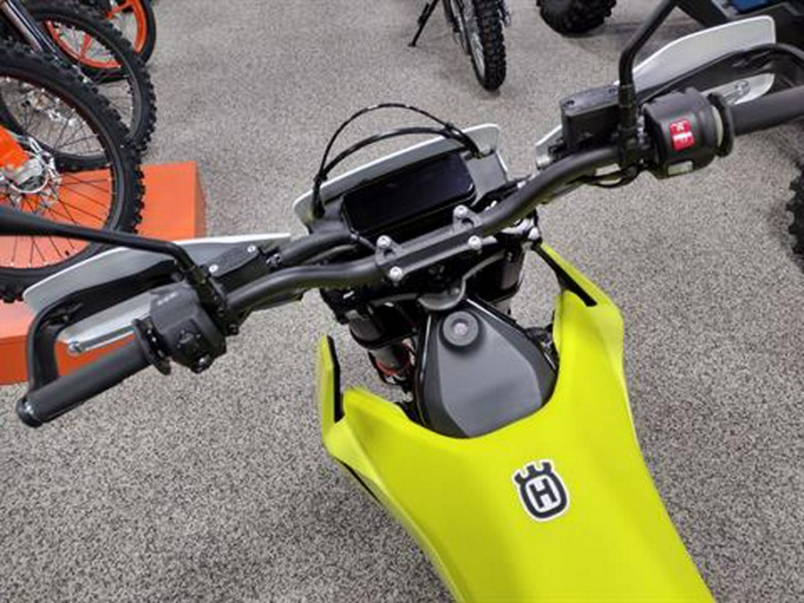 2026 Husqvarna 701 Supermoto