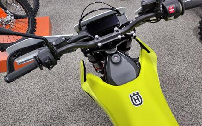 2026 Husqvarna 701 Supermoto