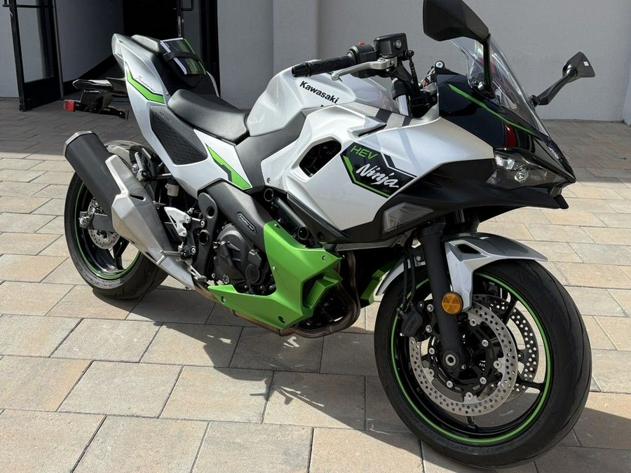 2024 Kawasaki Ninja® 7 Hybrid ABS