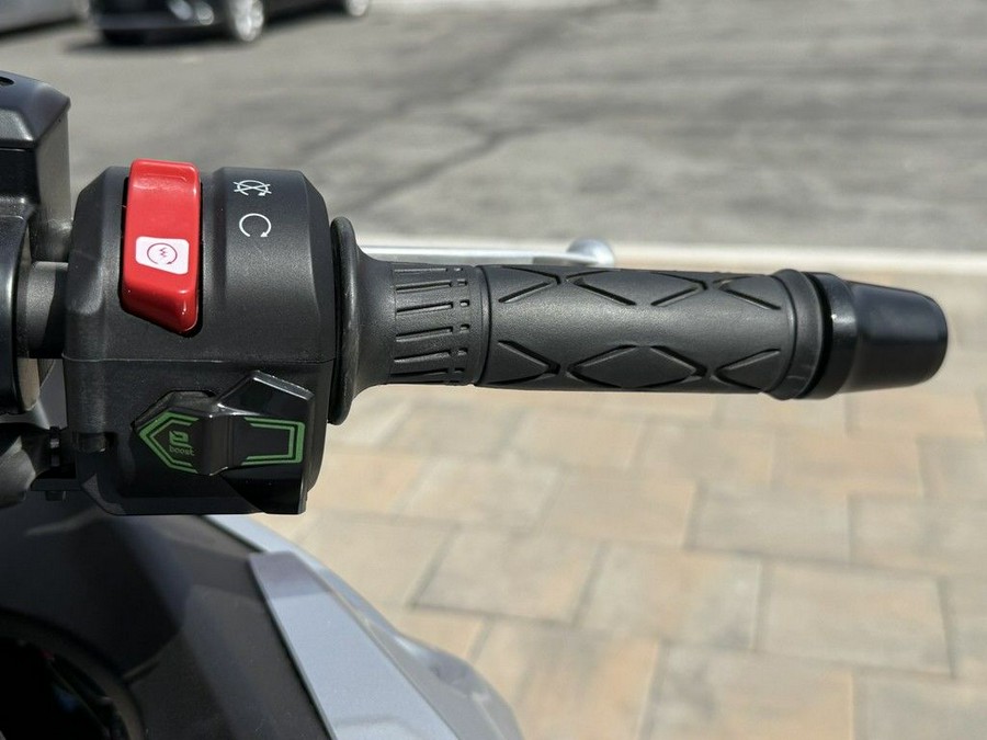 2024 Kawasaki Ninja® 7 Hybrid ABS