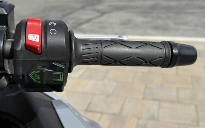 2024 Kawasaki Ninja® 7 Hybrid ABS