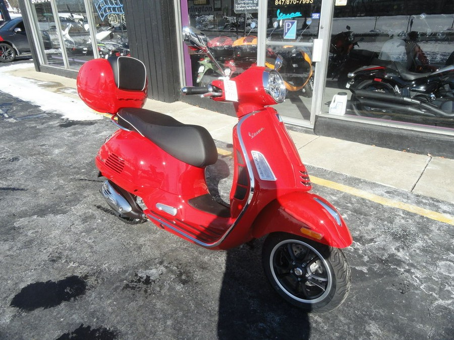 2023 Vespa GTS Super 300