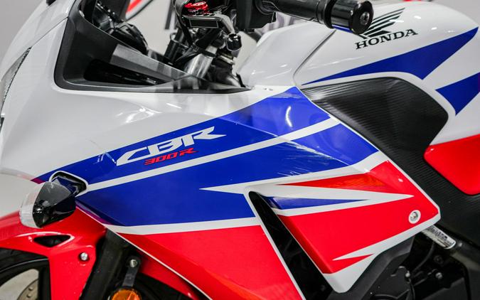 2015 Honda CBR®300R