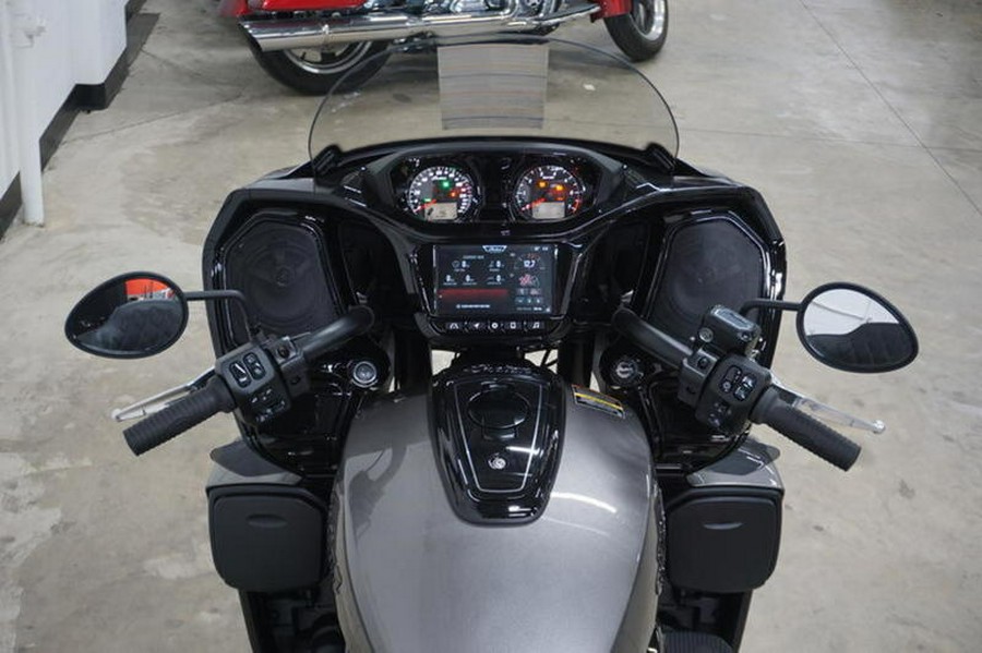 2025 Indian Motorcycle® Pursuit® Dark Horse® Heavy Metal