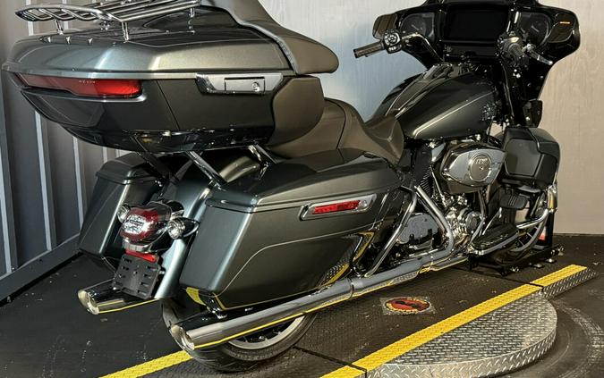 2026 Harley-Davidson® Street Glide Limited FLHXL IRON HORSE MTLC W/ PINSTRIP