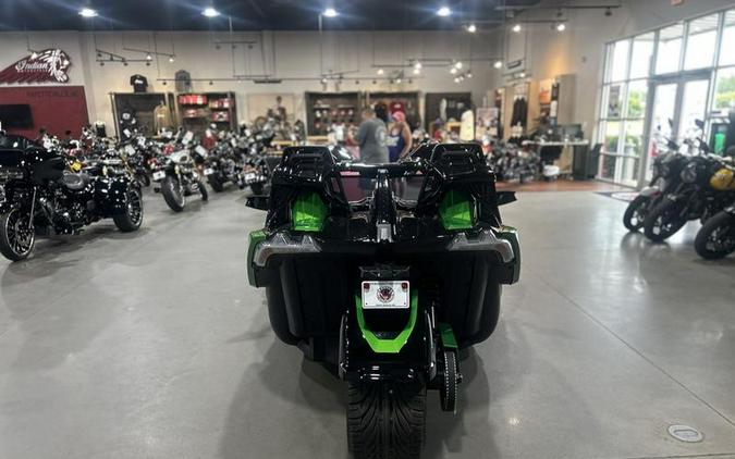 2026 Polaris Slingshot® Grand Touring Manual