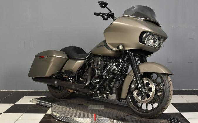 2019 Harley-Davidson Road Glide Special