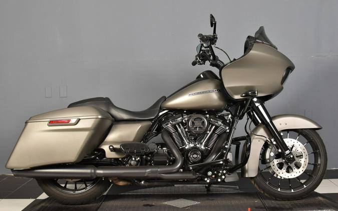 2019 Harley-Davidson Road Glide Special