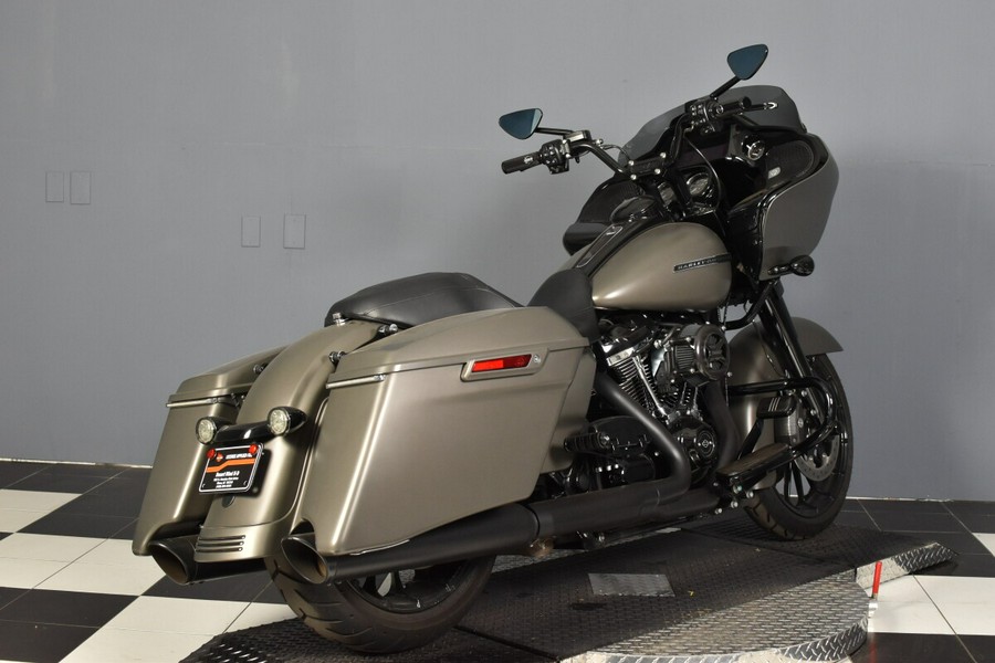 2019 Harley-Davidson Road Glide Special