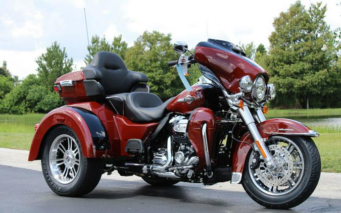 2024 Harley-Davidson Trike FLHTCUTG - Tri Glide Ultra