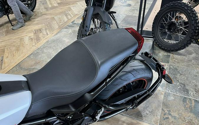 2022 Indian FTR S White Smoke