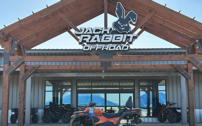 2025 CFMOTO CFORCE 800 Touring