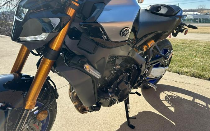 2026 Yamaha MT-09 SP Liquid Metal/Raven