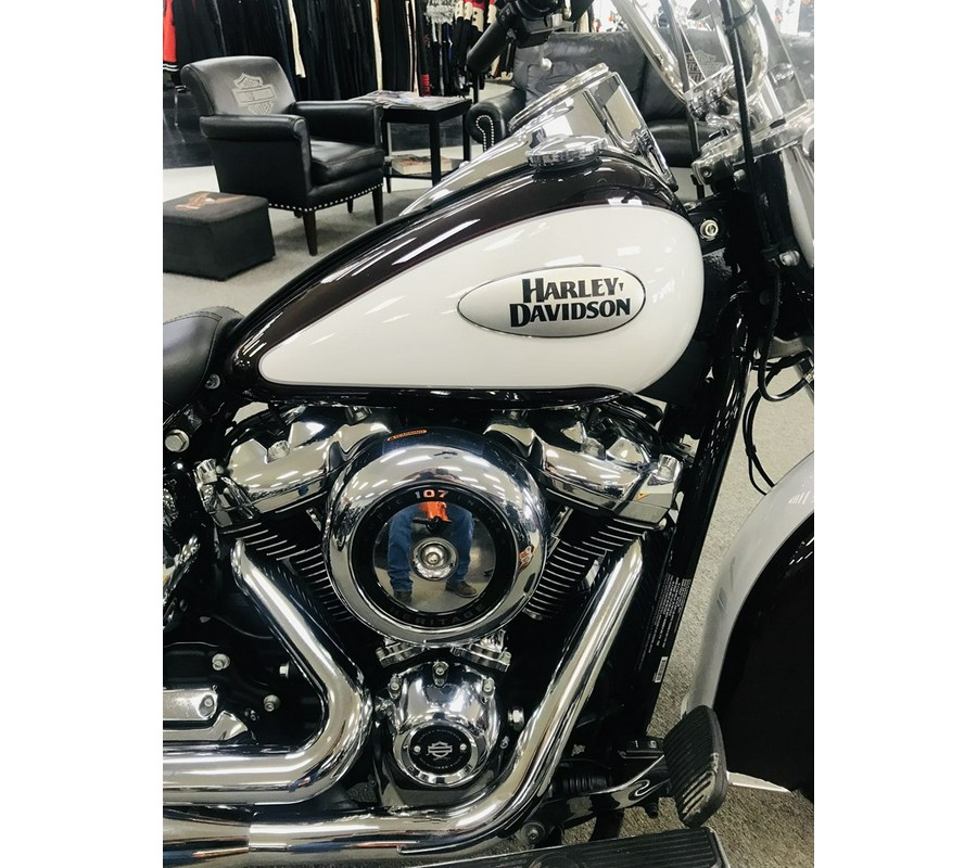 2021 Harley-Davidson® FLHC