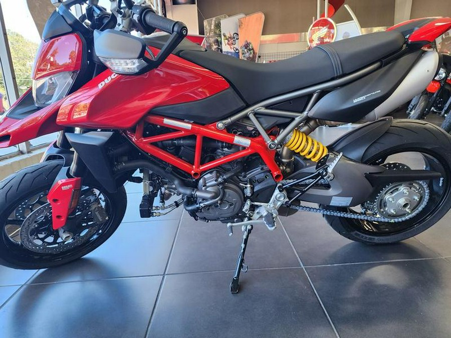 2023 Ducati Hypermotard 950 Ducati Red