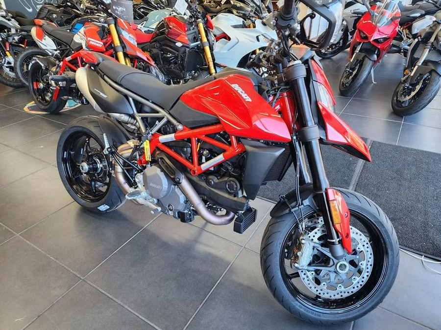 2023 Ducati Hypermotard 950 Ducati Red