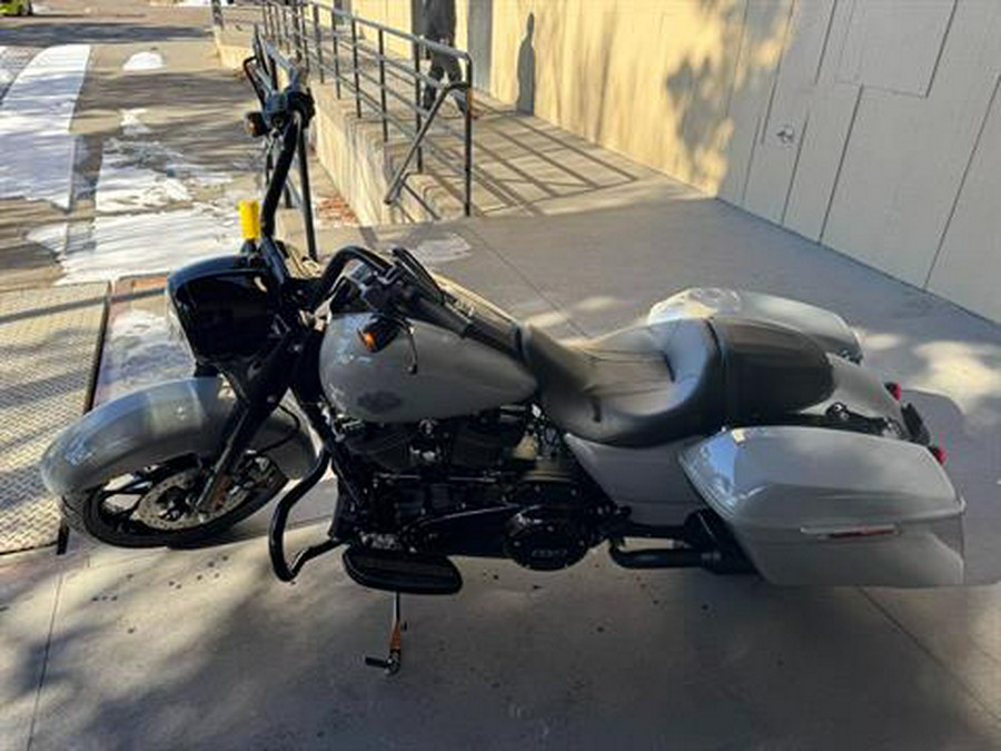 2025 Harley-Davidson Road King® Special