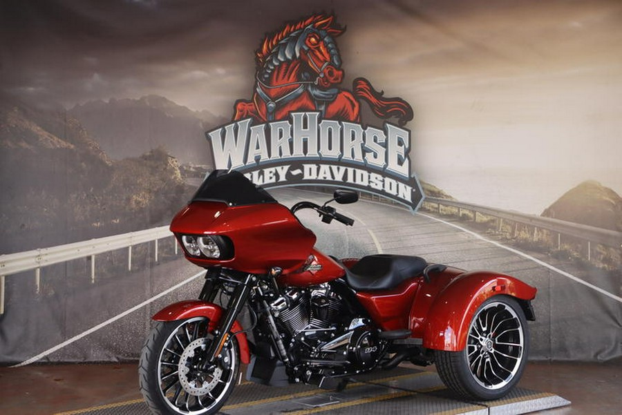2025 Harley-Davidson® FLTRT - Road Glide® 3