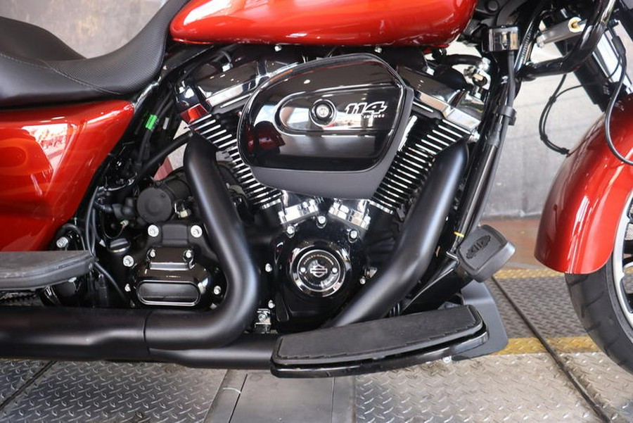 2025 Harley-Davidson® FLTRT - Road Glide® 3