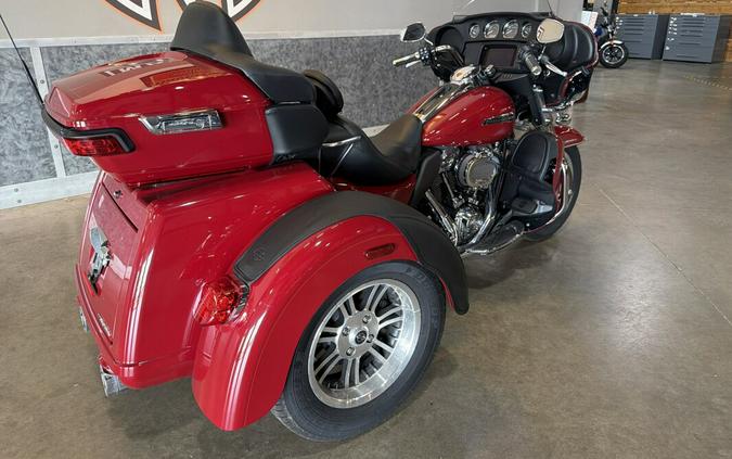 FLHTCUTG 2021 Tri Glide® Ultra