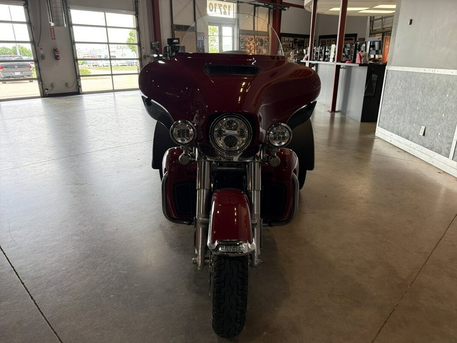 FLHTCUTG 2021 Tri Glide® Ultra