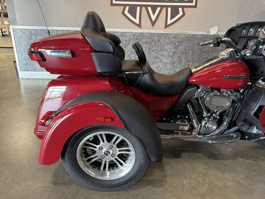 FLHTCUTG 2021 Tri Glide® Ultra