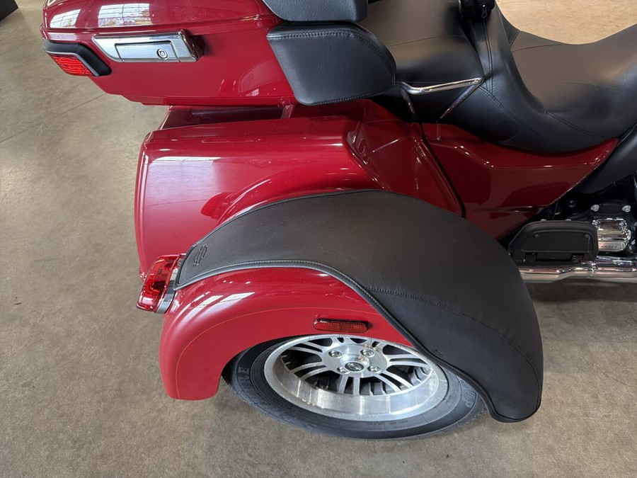 FLHTCUTG 2021 Tri Glide® Ultra