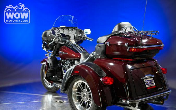 2022 Harley-Davidson® FLHTCUTG TRI GLIDE ULTRA CLASSIC