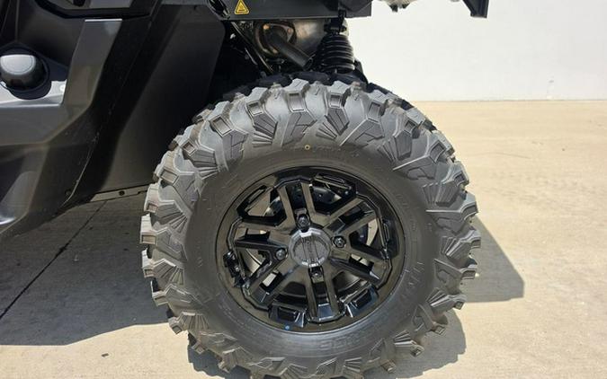 2026 Can-Am Defender MAX Limited HD11