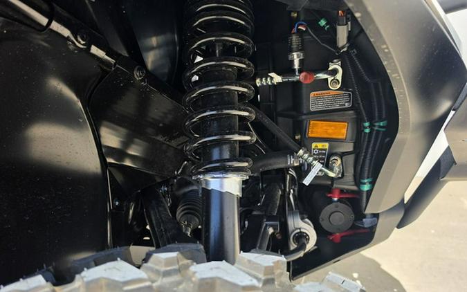 2026 Can-Am Defender MAX Limited HD11