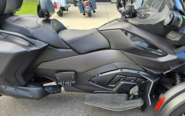 2022 Can-Am Spyder RT