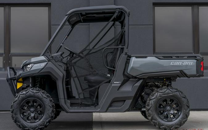 2024 Can-Am DEFENDER HD9 XT