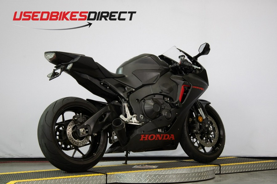 2018 Honda CBR1000RR - $13,999.00