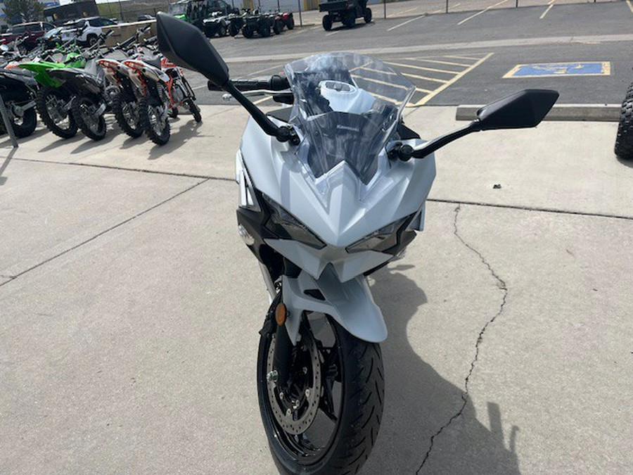 2025 Kawasaki Ninja® 500 ABS