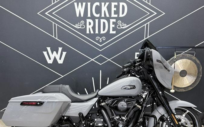 2025 Harley-Davidson® FLHX - Street Glide®