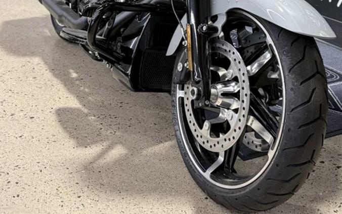 2025 Harley-Davidson® FLHX - Street Glide®