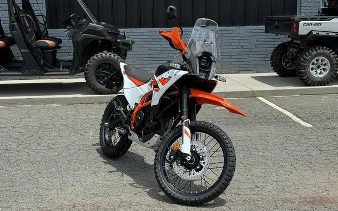 2026 KTM Adventure 390 R