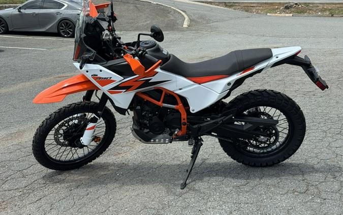 2026 KTM Adventure 390 R