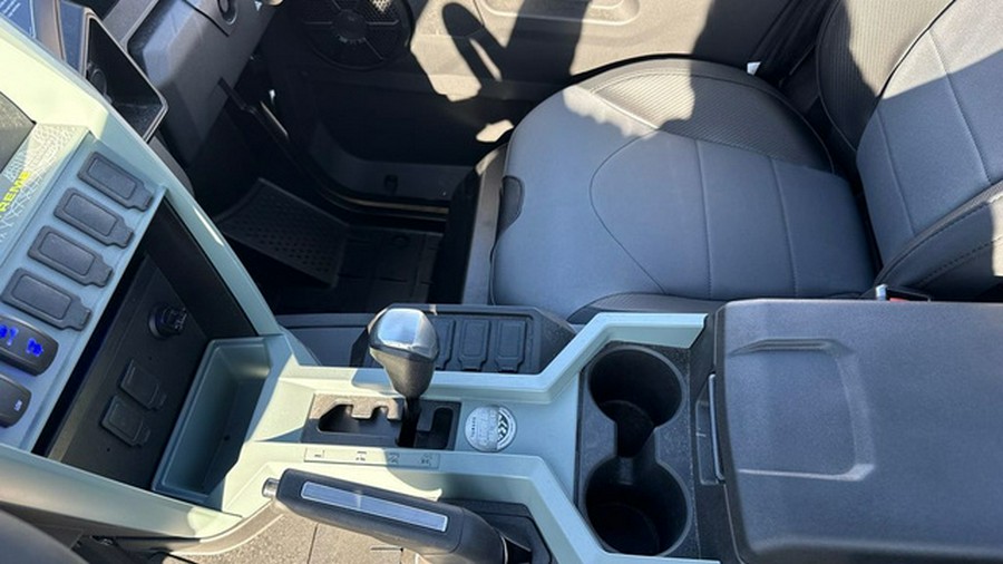 2026 Yamaha Wolverine Rmax2 1000 Xt-R