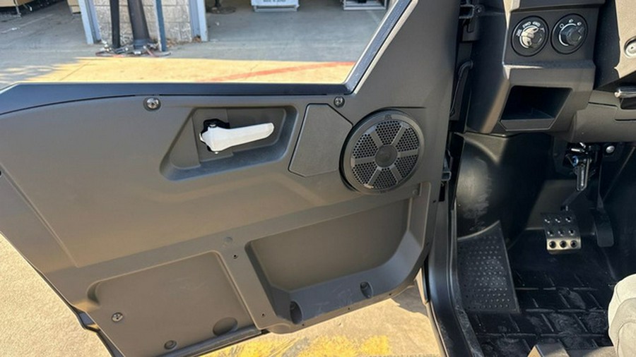 2026 Yamaha Wolverine Rmax2 1000 Xt-R