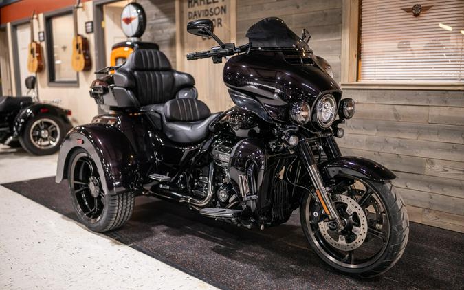 2021 CVO Tri Glide (FLHTCUTGSE)